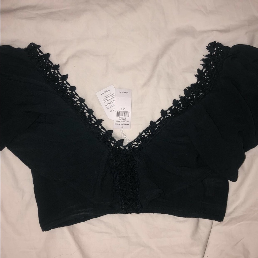 American Eagle off the shoulder top army green